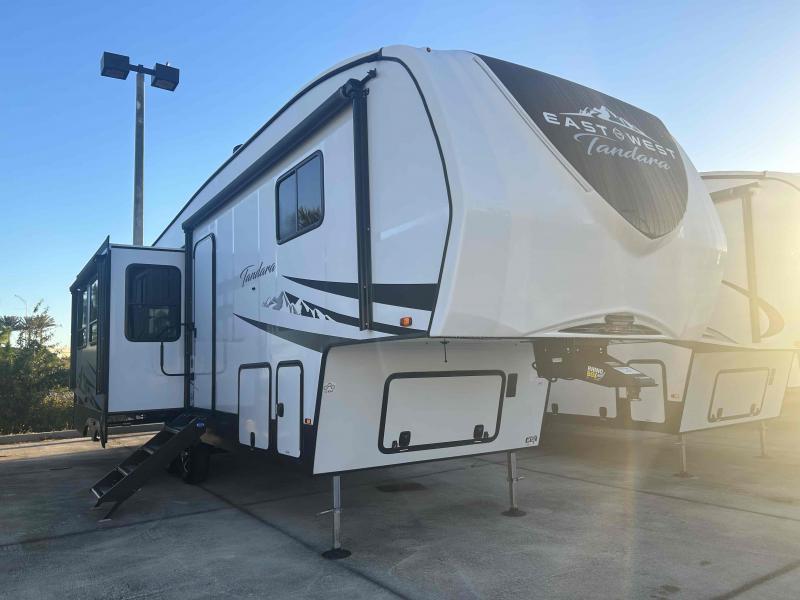 2023 East To West TANDARA 285RL