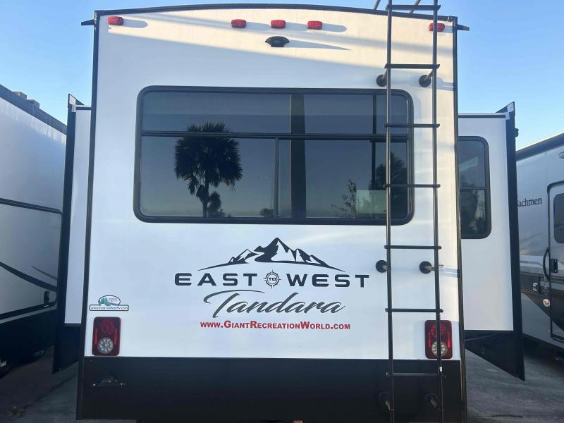 new Fifth Wheel Trailers East To West Tandara for sale, in Palm Bay, FL Thumbnail 6