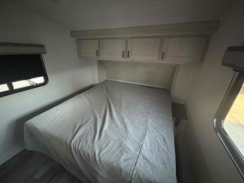 new Fifth Wheel Trailers East To West Tandara for sale, in Palm Bay, FL Thumbnail 7