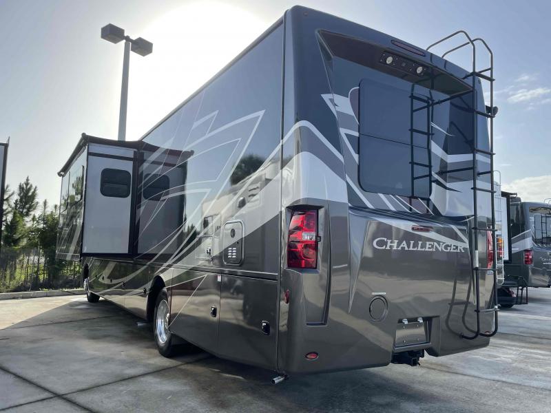 new Camper / RV Thor Motor Coach Challenger for sale, in Palm Bay, FL Thumbnail 6