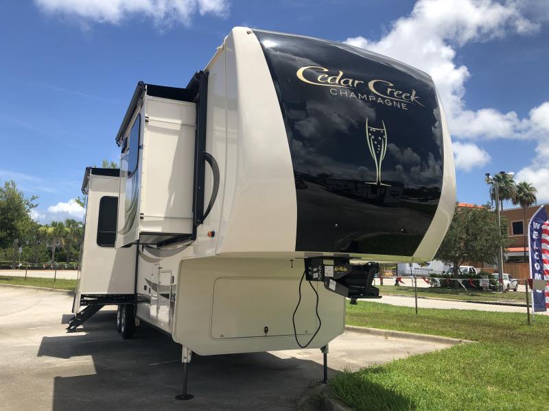 2021 Forest River, Inc. CHAMPAGNE 38EFK 2021 Forest River, Inc. CHAMPAGNE 38EFK