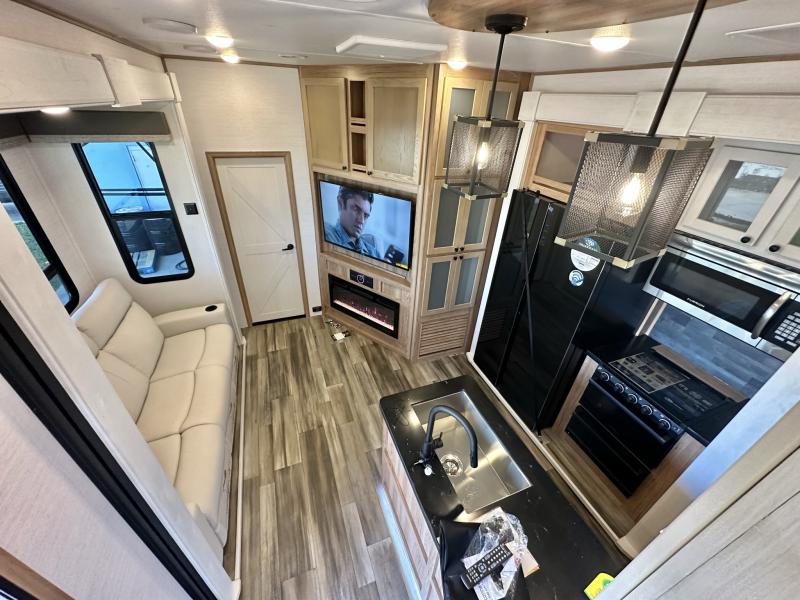 new Toy Haulers Forest River XLR Nitro for sale, in Palm Bay, FL Thumbnail 15