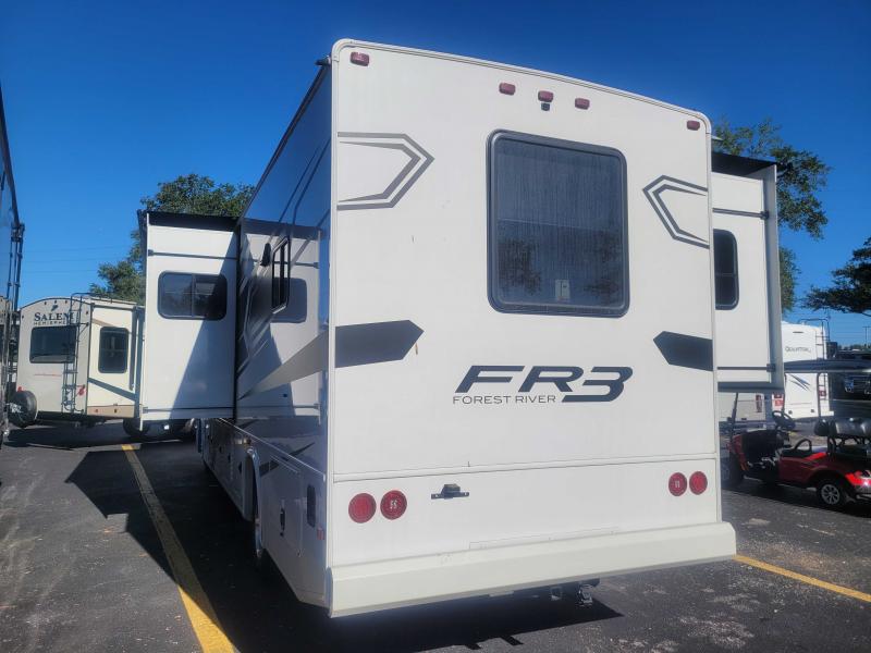 new Camper / RV Forest River FR3 for sale, in Winter Garden, FL Thumbnail 4