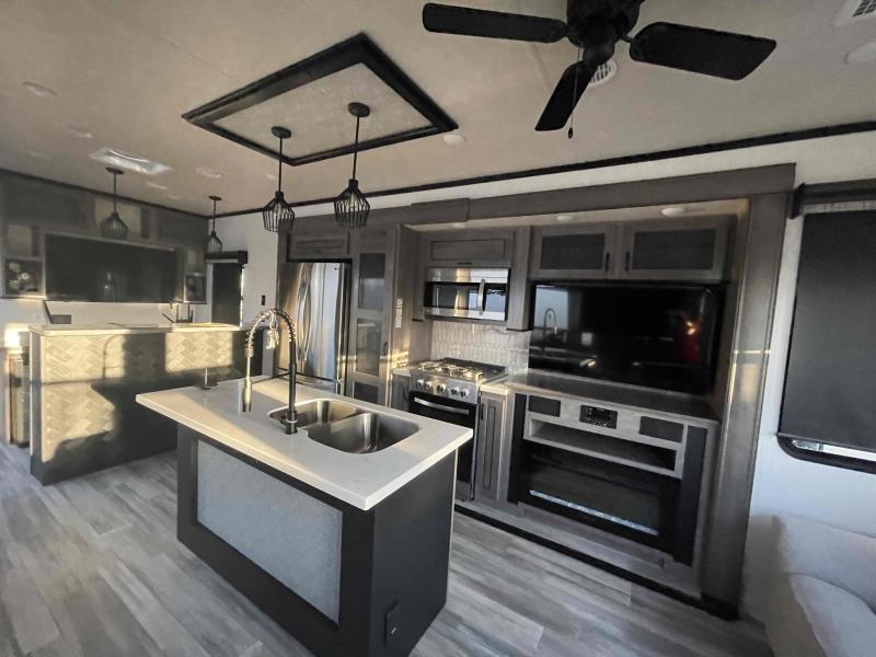 new Park Models Forest River Cedar Creek Cottage for sale, in Palm Bay, FL Thumbnail 13