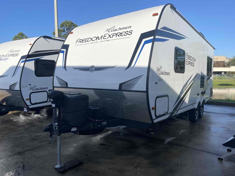 new Travel Trailers Coachmen Freedom Express Select for sale, in Ormond Beach, FL Thumbnail 2