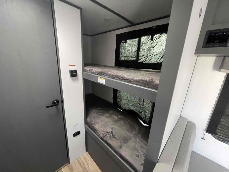 new Travel Trailers Keystone RV Bullet Crossfire for sale, in Palm Bay, FL Thumbnail 18