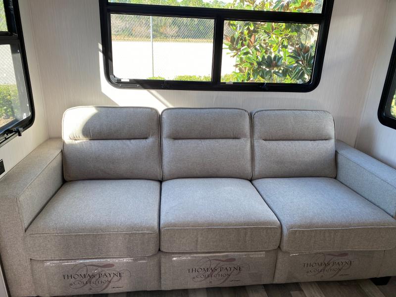 new Fifth Wheel Trailers Forest River Cedar Creek for sale, in Ormond Beach, FL Thumbnail 8