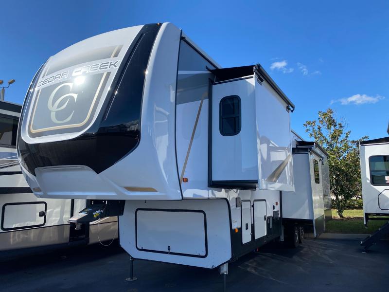 new Fifth Wheel Trailers Forest River Cedar Creek for sale, in Ormond Beach, FL Thumbnail 10