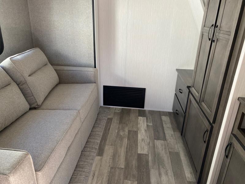 new Fifth Wheel Trailers Forest River Cedar Creek for sale, in Ormond Beach, FL Thumbnail 6