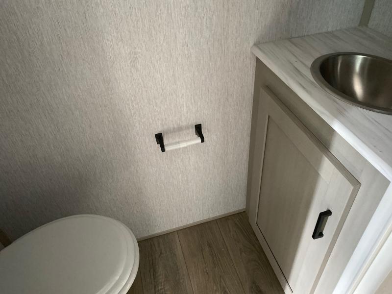 new Fifth Wheel Trailers Forest River Salem Hemisphere Elite for sale, in Ormond Beach, FL Thumbnail 14