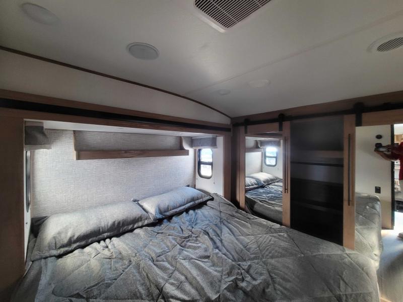 new Fifth Wheel Trailers Forest River Sabre for sale, in Winter Garden, FL Thumbnail 11