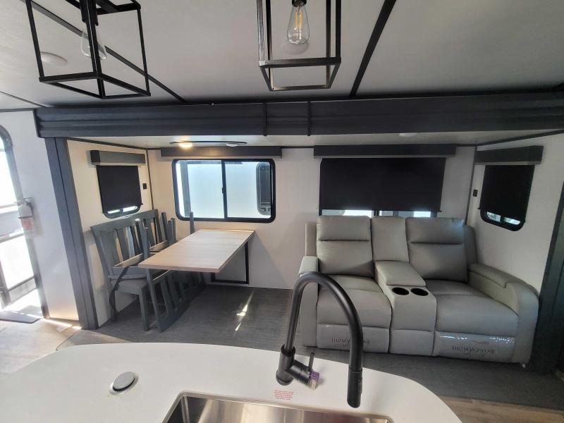 new Travel Trailers Keystone RV Premier for sale, in Winter Garden, FL Thumbnail 7