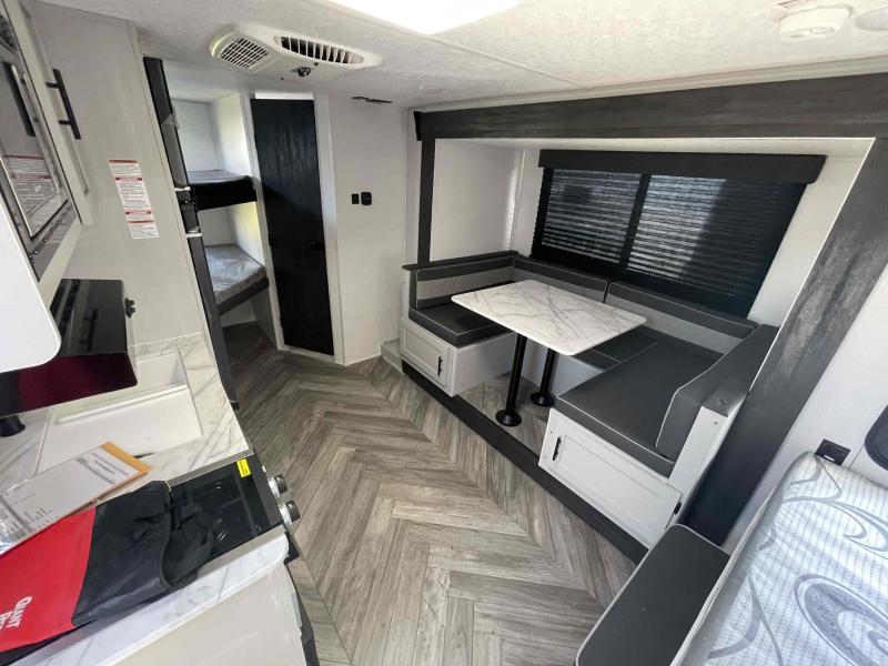 new Travel Trailers Forest River Salem FSX for sale, in Palm Bay, FL Thumbnail 12