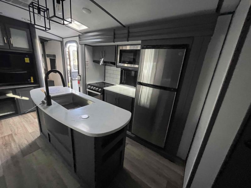 new Travel Trailers Keystone RV Premier for sale, in Palm Bay, FL Thumbnail 12