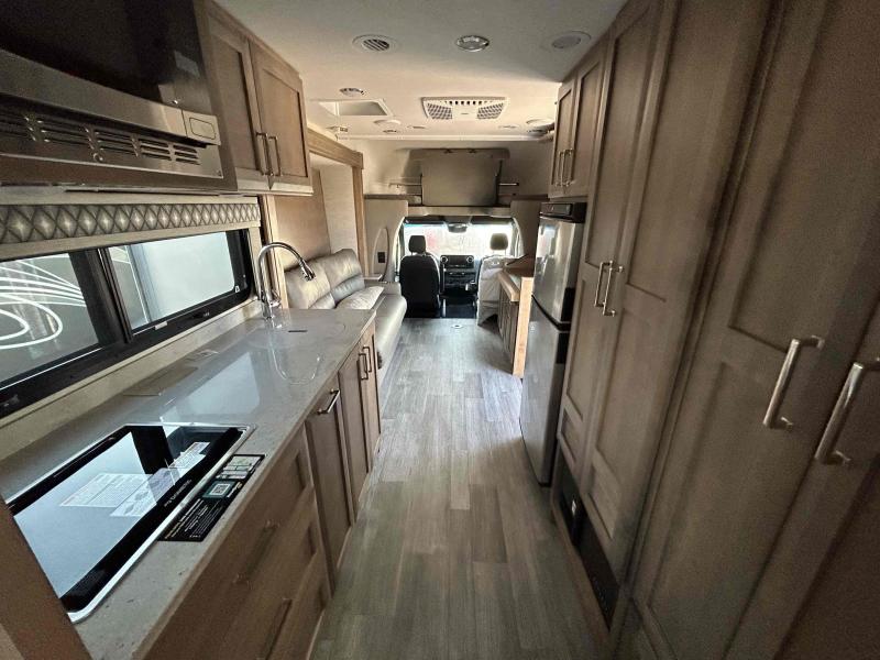 new Camper / RV Tiffin Motorhomes Wayfarer for sale, in Palm Bay, FL Thumbnail 10
