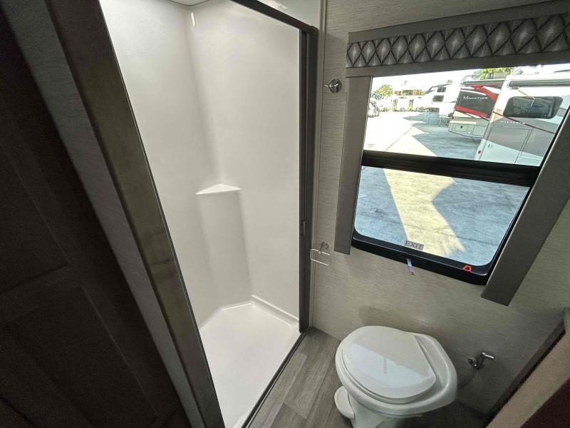 new Camper / RV Tiffin Motorhomes Wayfarer for sale, in Palm Bay, FL Thumbnail 13