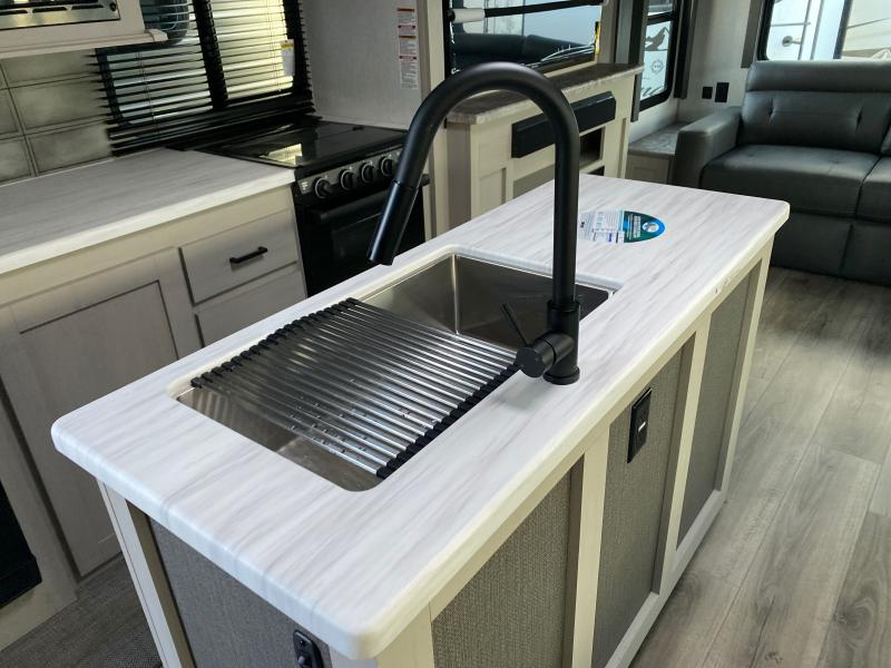 new Travel Trailers Forest River Salem Hemisphere for sale, in Ormond Beach, FL Thumbnail 8