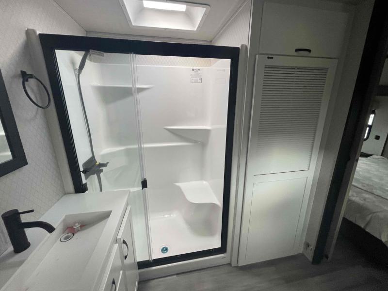 new Fifth Wheel Trailers Forest River Cedar Creek for sale, in Winter Garden, FL Thumbnail 14