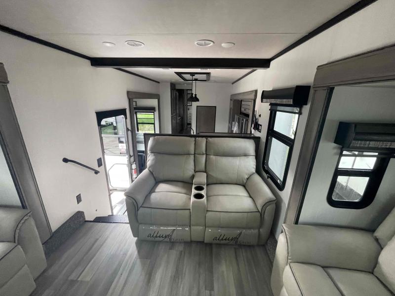 new Fifth Wheel Trailers Forest River Cedar Creek for sale, in Winter Garden, FL Thumbnail 24