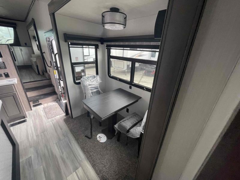 new Fifth Wheel Trailers Forest River Cedar Creek for sale, in Winter Garden, FL Thumbnail 21