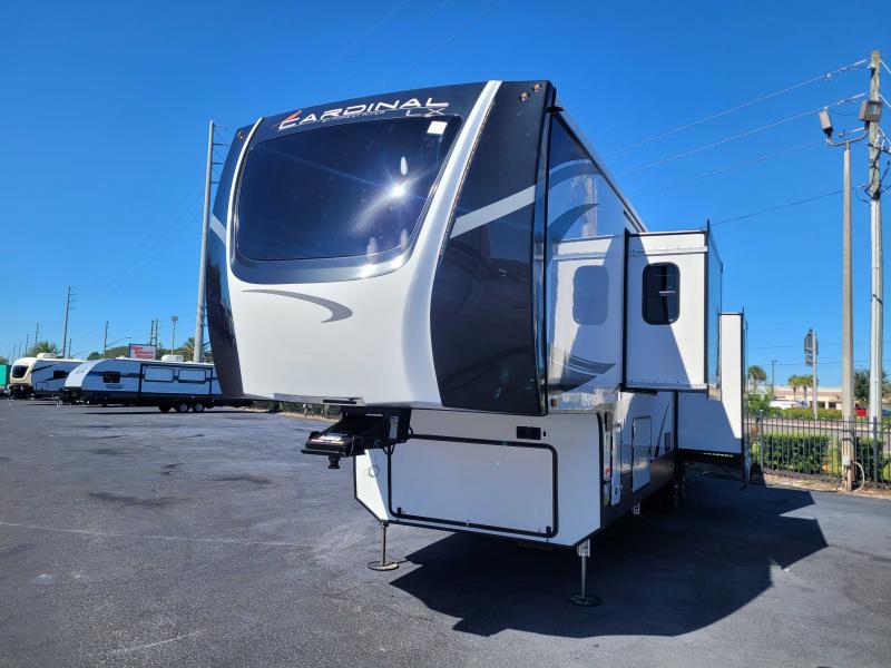 2022 Forest River CARDINAL LUXURY 390FBX 2022 Forest River CARDINAL LUXURY 390FBX