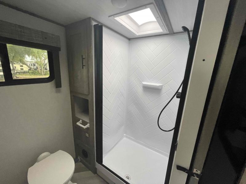 new Travel Trailers Forest River Salem Hemisphere Hyper-Lyte for sale, in Palm Bay, FL Thumbnail 16