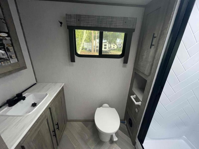 new Travel Trailers Forest River Salem Hemisphere Hyper-Lyte for sale, in Palm Bay, FL Thumbnail 15