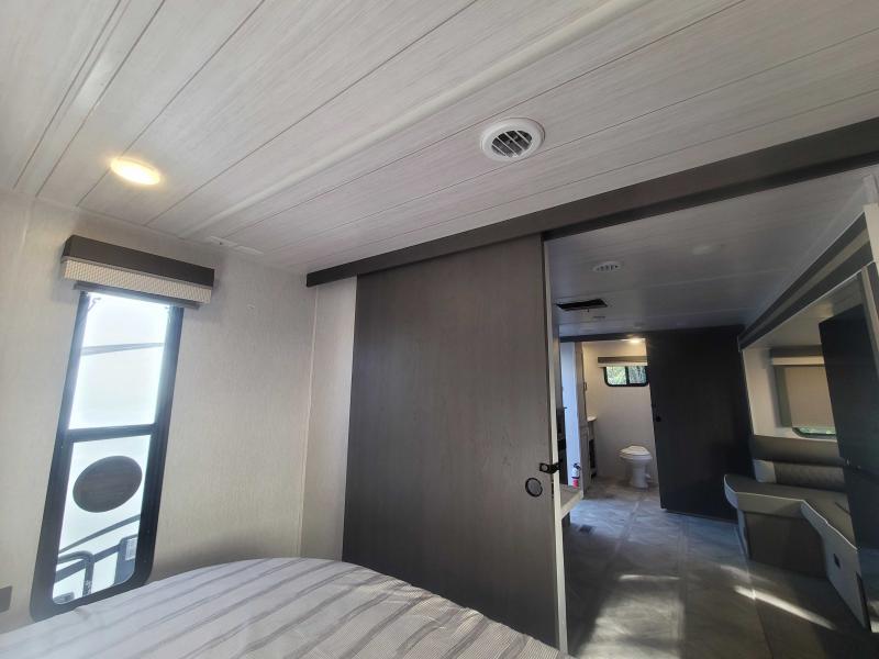 new Travel Trailers Forest River Salem for sale, in Winter Garden, FL Thumbnail 9