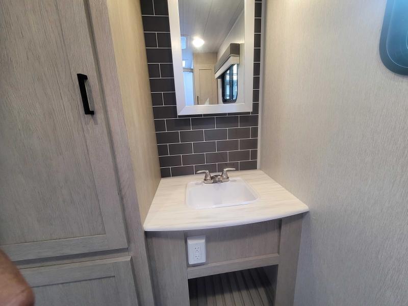 new Travel Trailers Forest River Salem for sale, in Winter Garden, FL Thumbnail 10