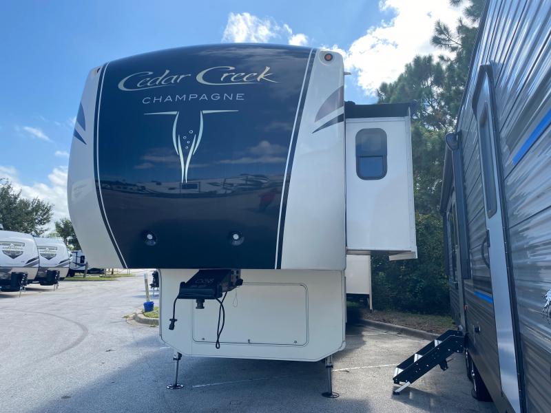 2018 Forest River CHAMPAGNE 38EL 2018 Forest River CHAMPAGNE 38EL