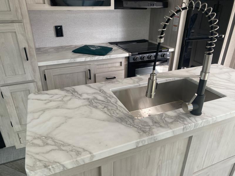 new Travel Trailers East To West Della Terra for sale, in Ormond Beach, FL Thumbnail 10