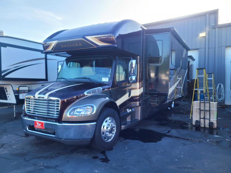 2020 Entegra Coach ACCOLADE 37L 2020 Entegra Coach ACCOLADE 37L