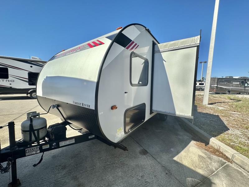 used Travel Trailers Forest River Wildwood for sale, in Palm Bay, FL Thumbnail 2