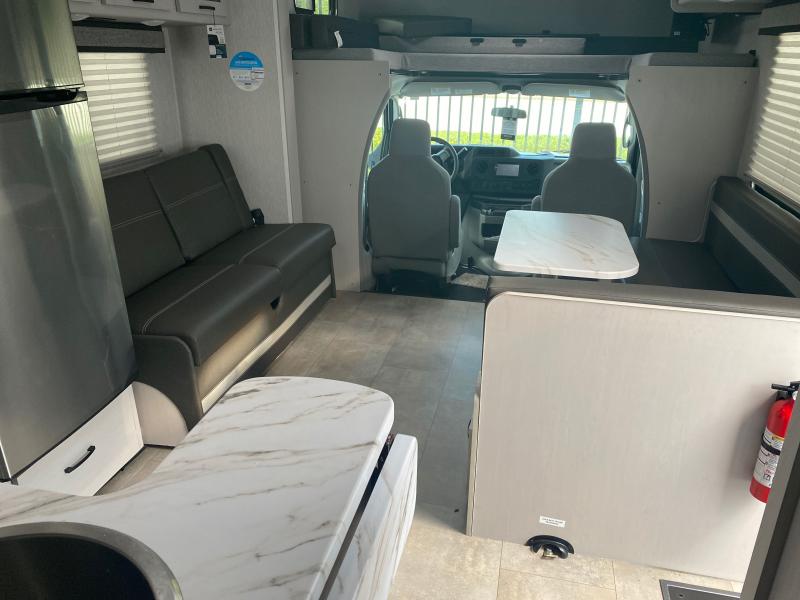 new Camper / RV Coachmen Freelander for sale, in Ormond Beach, FL Thumbnail 12
