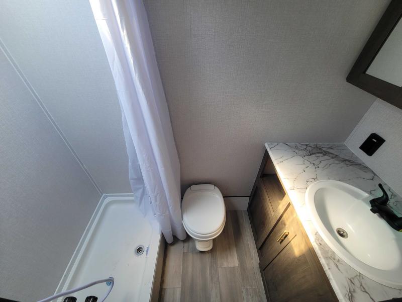 new Travel Trailers Coachmen Viking for sale, in Winter Garden, FL Thumbnail 10