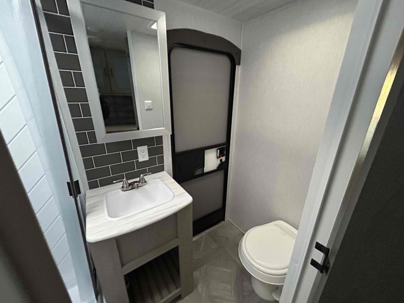 new Travel Trailers Forest River Salem for sale, in Palm Bay, FL Thumbnail 17