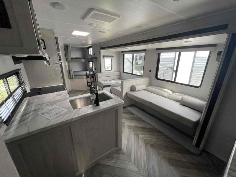 new Travel Trailers East To West Della Terra for sale, in Palm Bay, FL Thumbnail 10