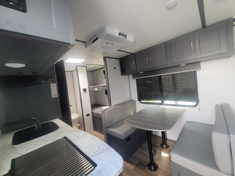 new Travel Trailers Keystone RV Bullet Crossfire for sale, in Winter Garden, FL Thumbnail 7