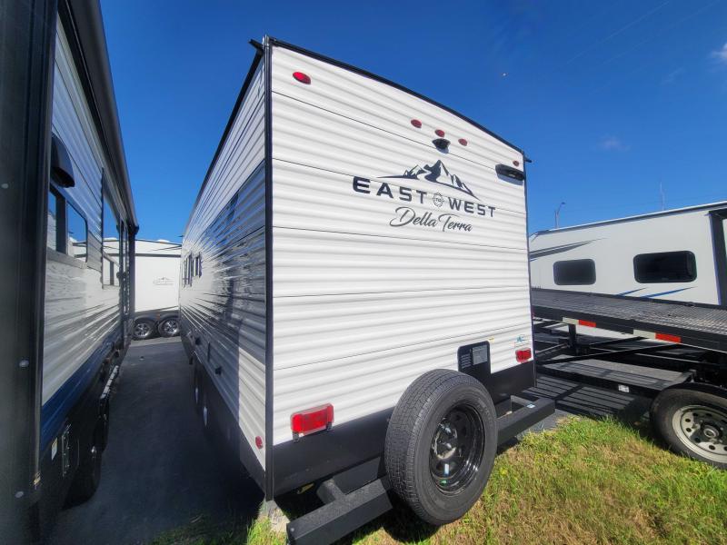 new Travel Trailers East To West Della Terra for sale, in Winter Garden, FL Thumbnail 9