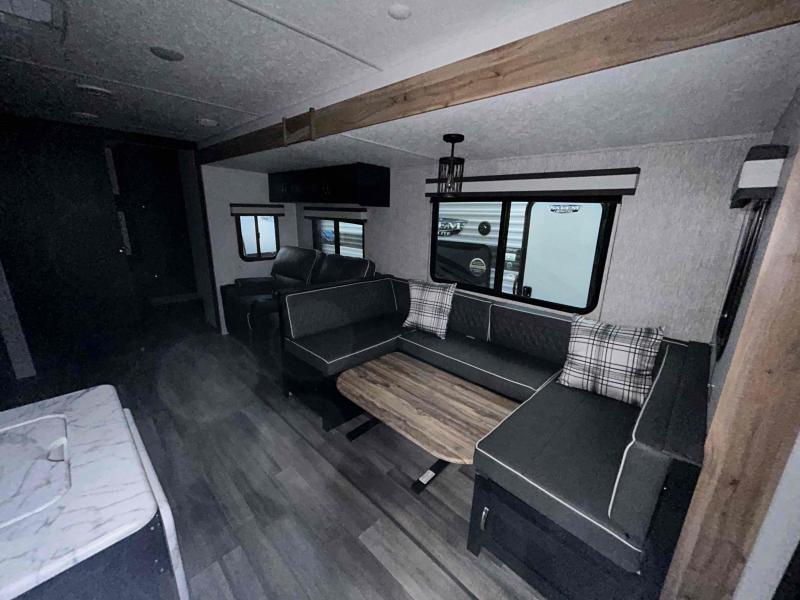 new Travel Trailers Coachmen Freedom Express Ultra Lite for sale, in Palm Bay, FL Thumbnail 13