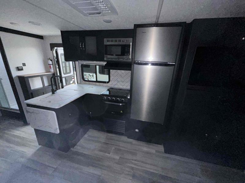 new Travel Trailers Coachmen Freedom Express Ultra Lite for sale, in Palm Bay, FL Thumbnail 12