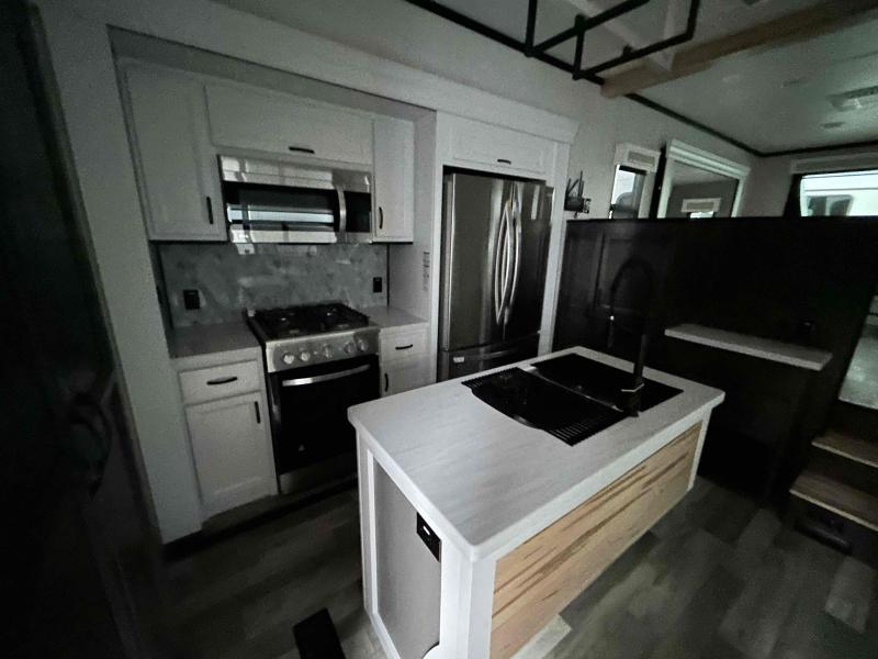 new Toy Haulers Forest River Cedar Creek for sale, in Palm Bay, FL Thumbnail 17