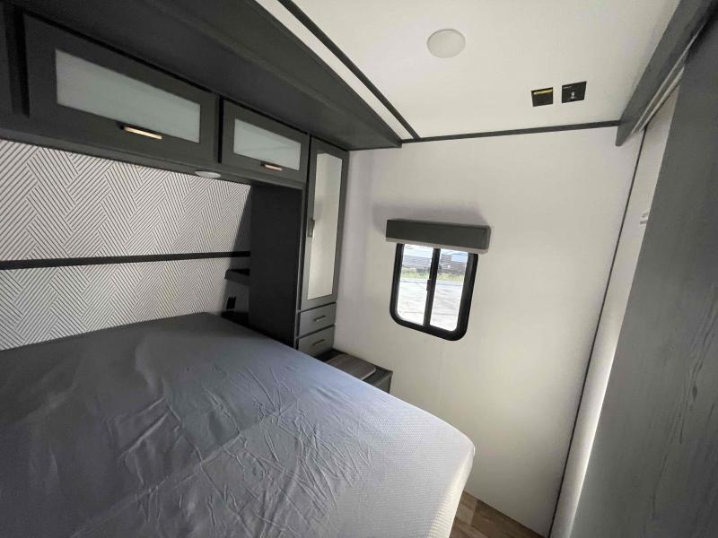 new Travel Trailers Keystone RV Premier for sale, in Palm Bay, FL Thumbnail 10