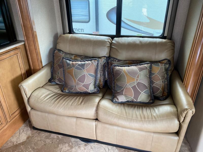 used Camper / RV Thor Motor Coach Siesta for sale, in Ormond Beach, FL Thumbnail 9