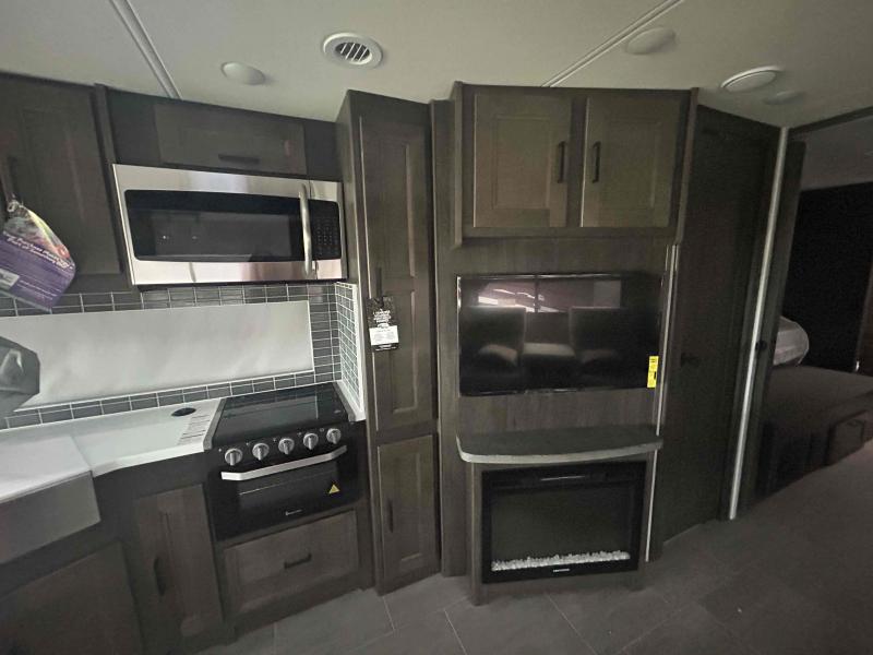 new Camper / RV Coachmen Sportscoach SRS for sale, in Palm Bay, FL Thumbnail 28
