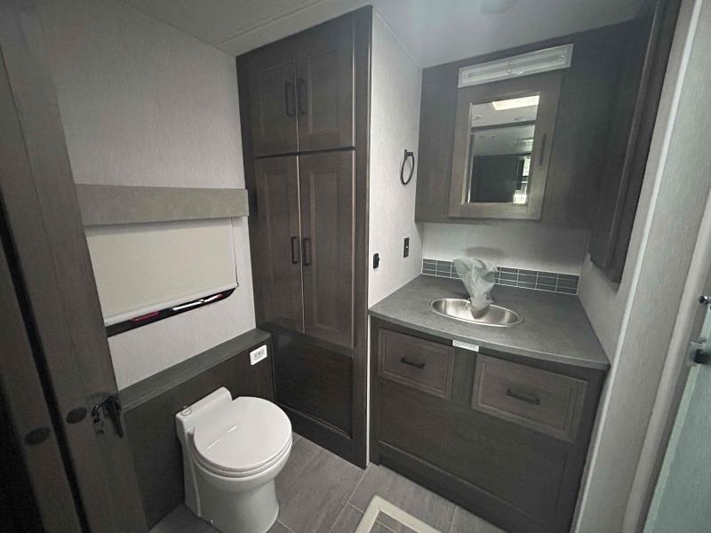 new Camper / RV Coachmen Sportscoach SRS for sale, in Palm Bay, FL Thumbnail 21