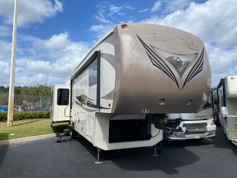 2016 Forest River CEDAR CREEK 38CK 2016 Forest River CEDAR CREEK 38CK