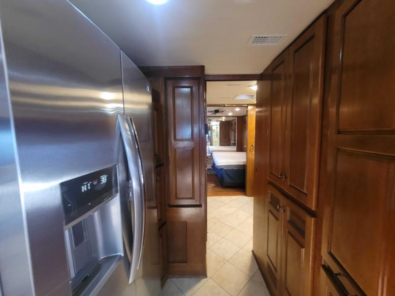 used Camper / RV Monaco Dynasty for sale, in Winter Garden, FL Thumbnail 12