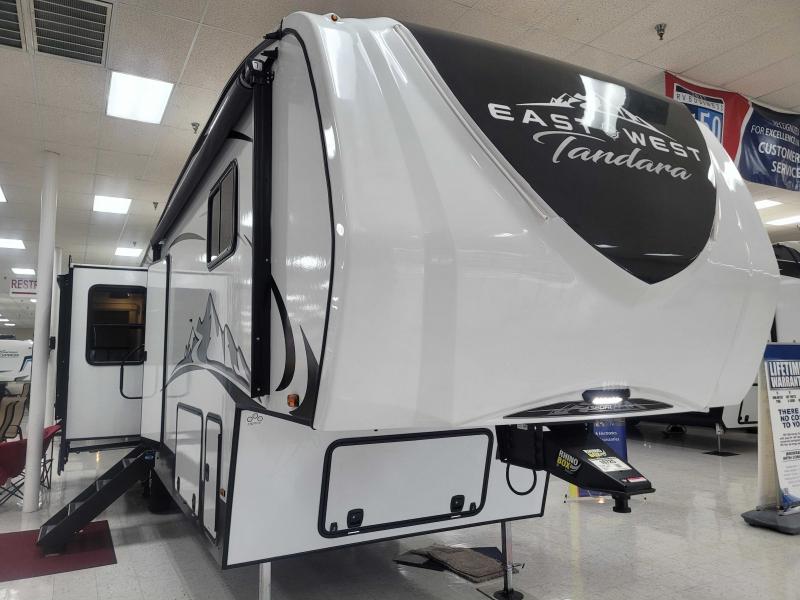 new Fifth Wheel Trailers East To West Tandara for sale, in Winter Garden, FL Thumbnail 2