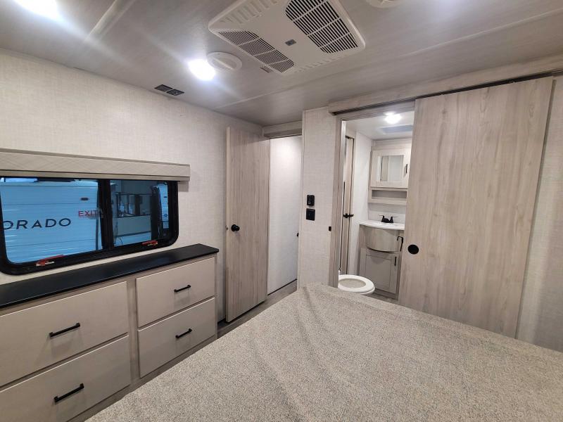 new Fifth Wheel Trailers East To West Tandara for sale, in Winter Garden, FL Thumbnail 10